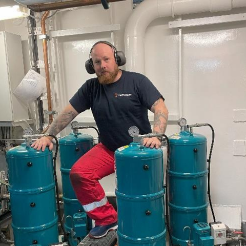 Tidewater Supporter Tide: Enklere hverdag og enorme besparelser med CJC® oljefiltrering